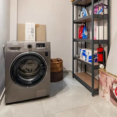 Great Location In Besiktas/akaretler * 이스탄불